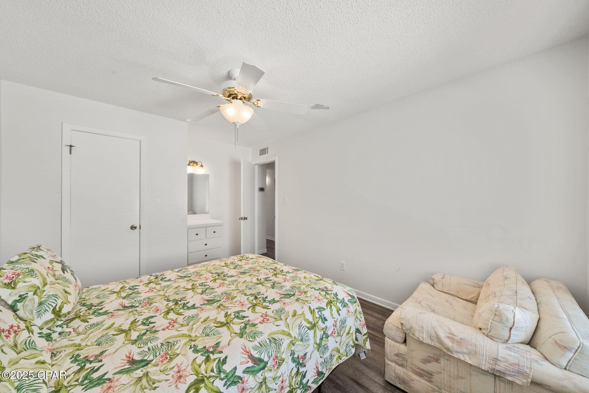 Pllmclqlhydh_l9zwmirnvmlqef7q Ih1f12 Rug40e