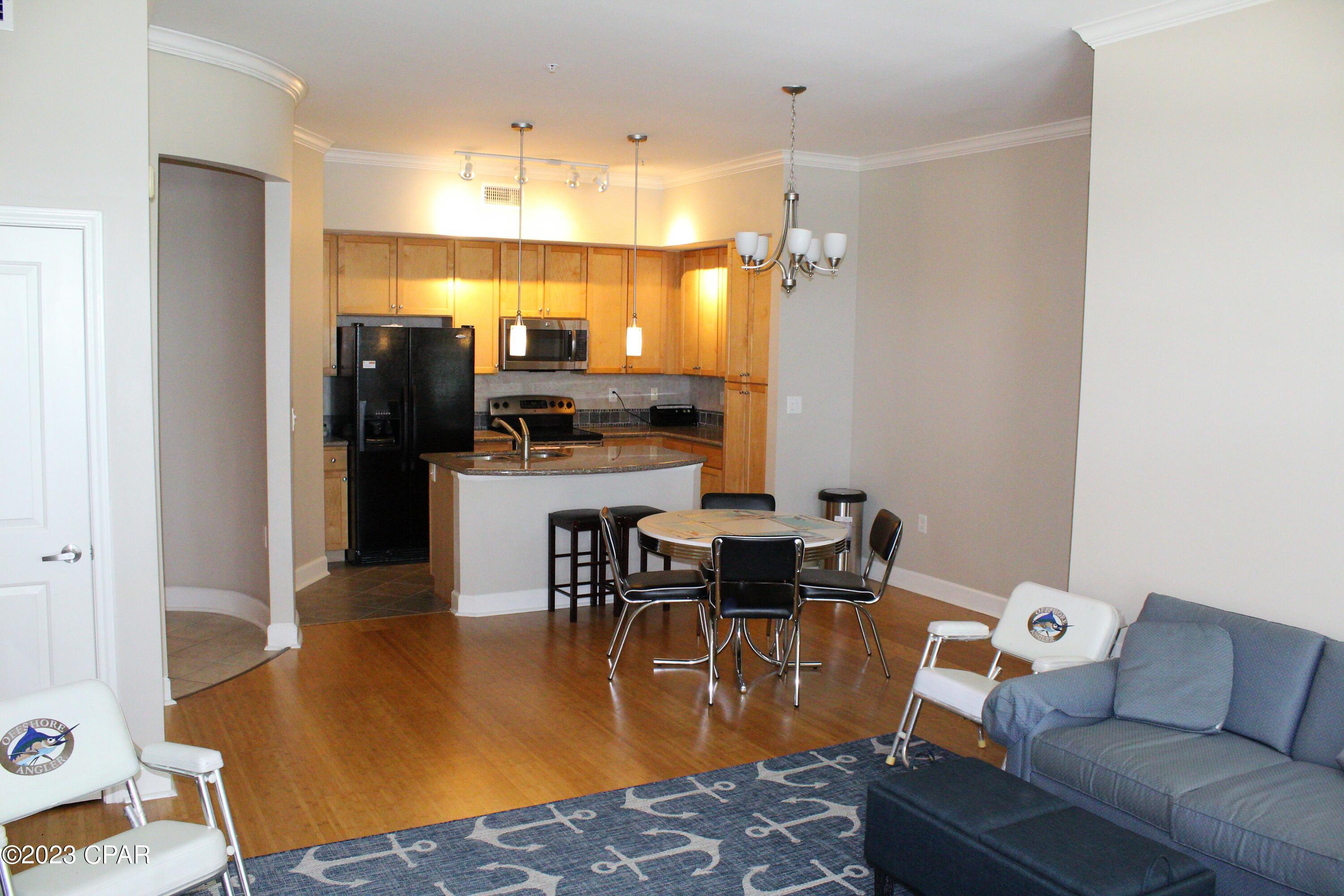 Blqociwojzkbggir71hdyriqhbdqf5bgdnzcctc H7g