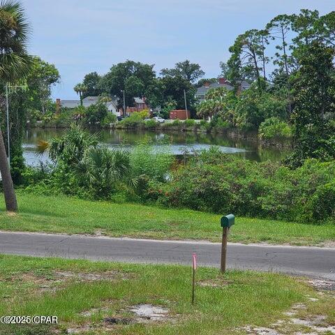 Image 16 For 908 Caroline Blvd Boulevard