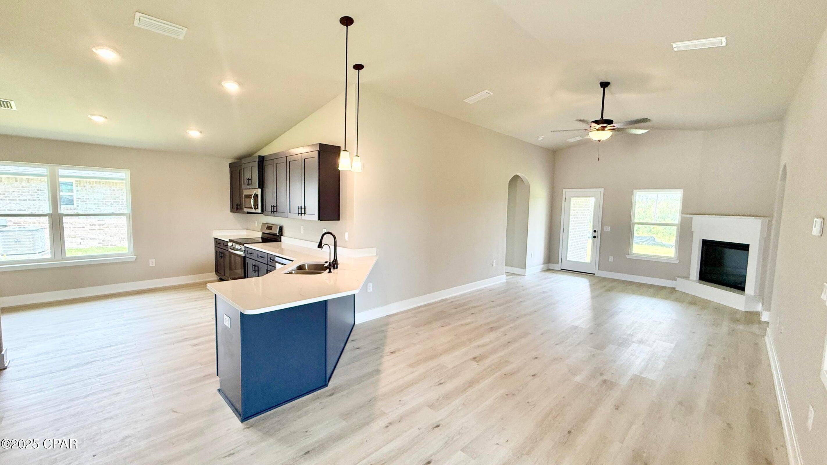 Eb3bkjyrkp1byuafk9xvmmh0tisnniu3okplaoe2vzq