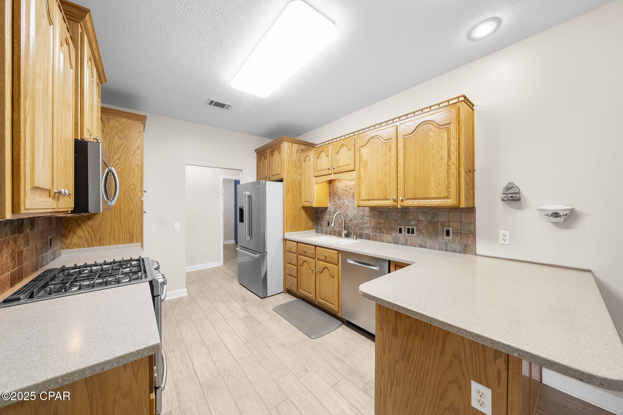 Aunjluzljb5a4wqzeqiqxo3okmmbdi5nwgleje1hlde