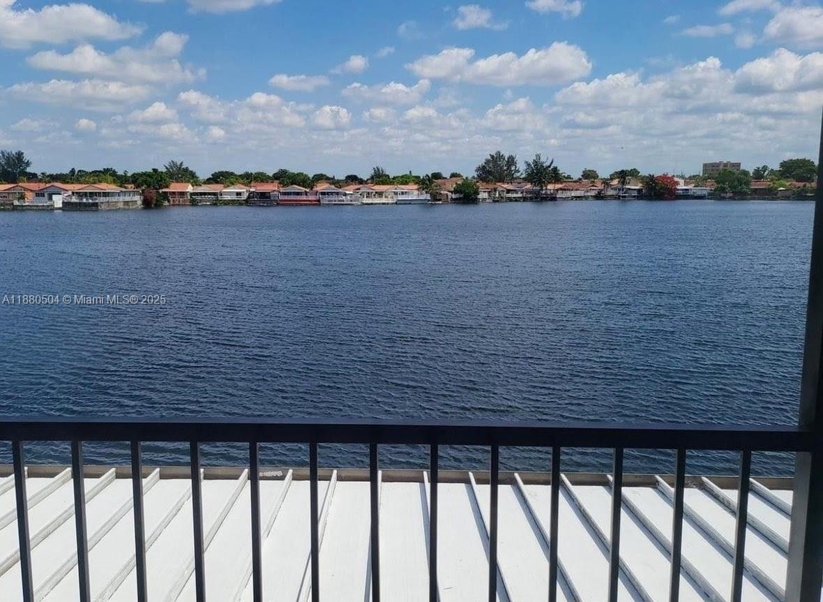Property photo # 0