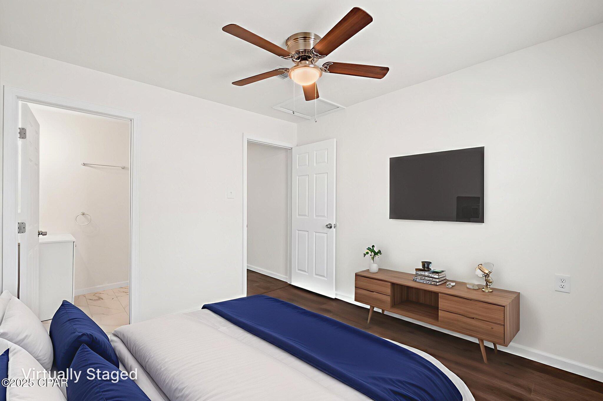 Image 17 For 112 Detroit Avenue