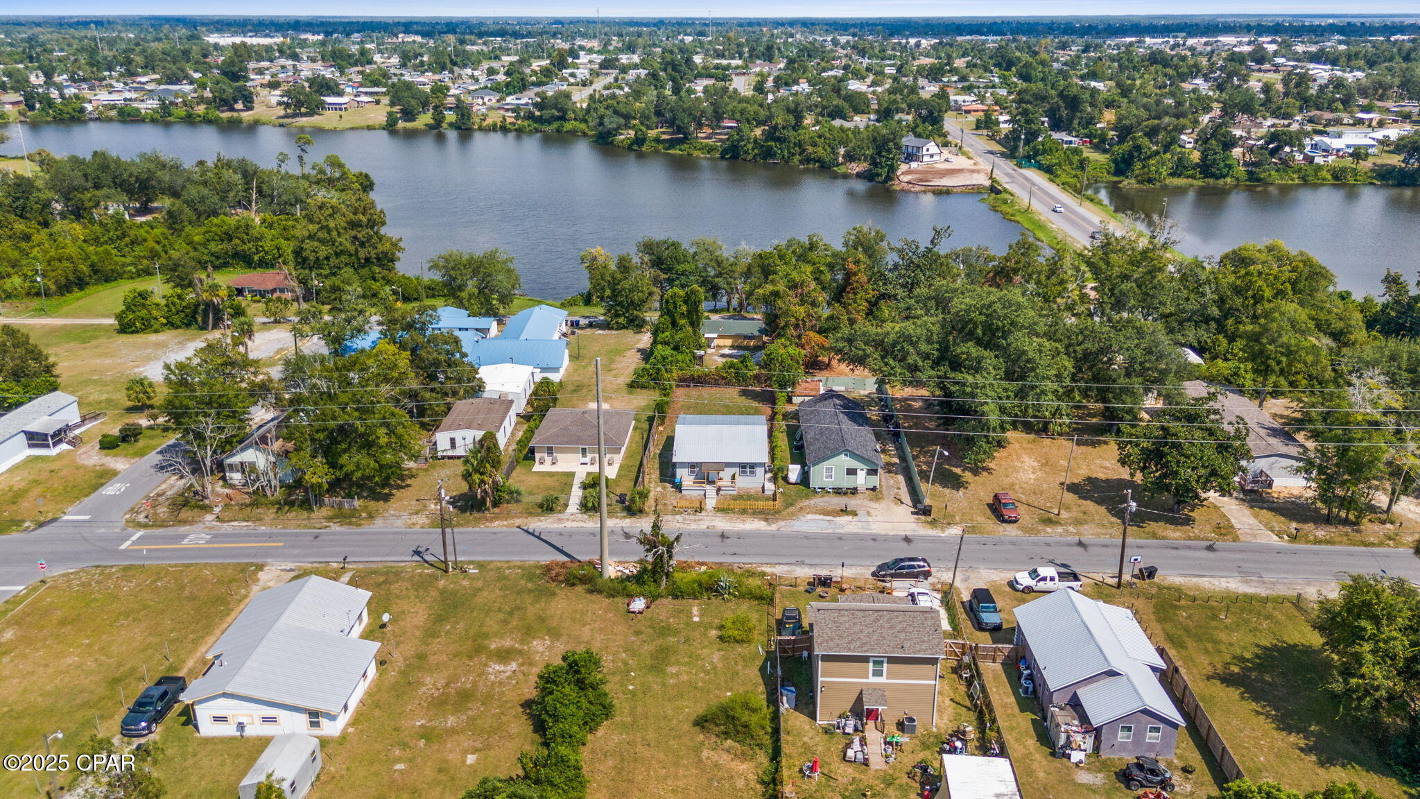 Image 2 For 112 Detroit Avenue