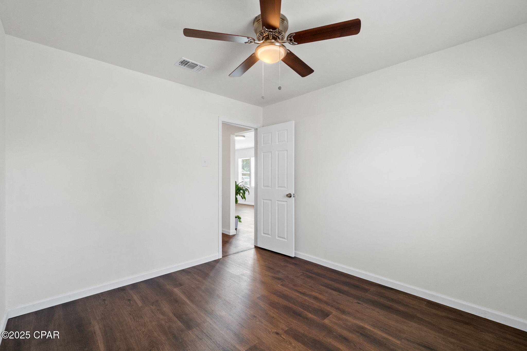 Image 24 For 112 Detroit Avenue