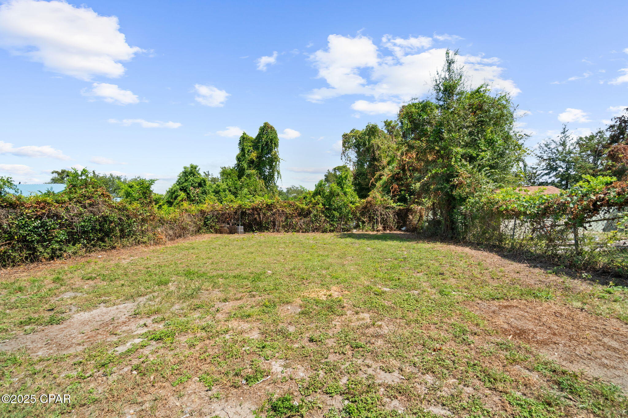 Image 39 For 112 Detroit Avenue