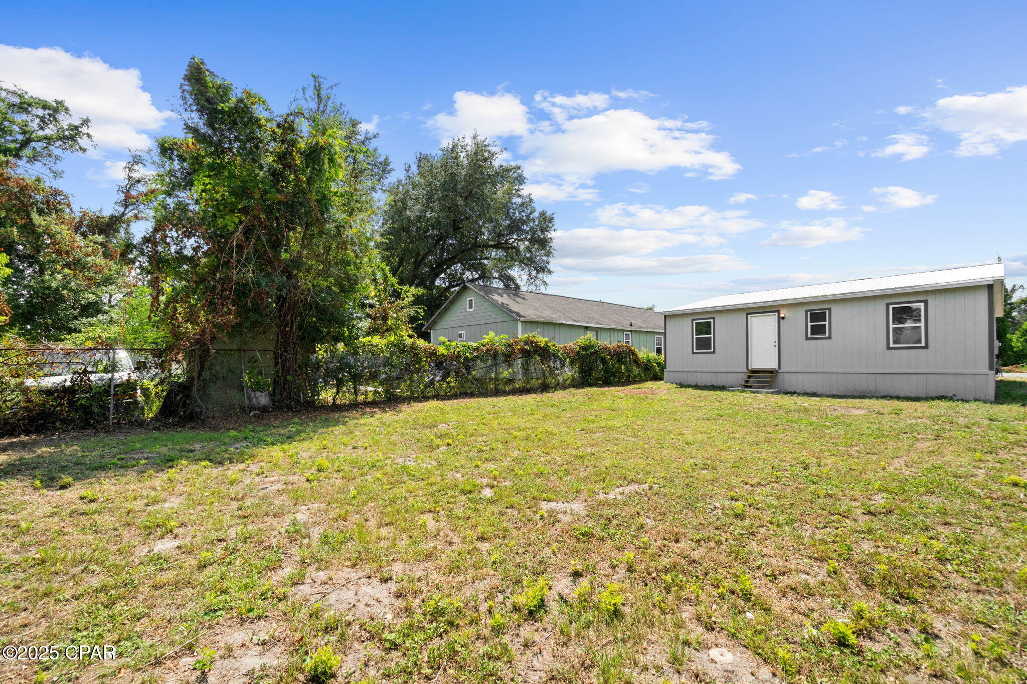 Image 42 For 112 Detroit Avenue