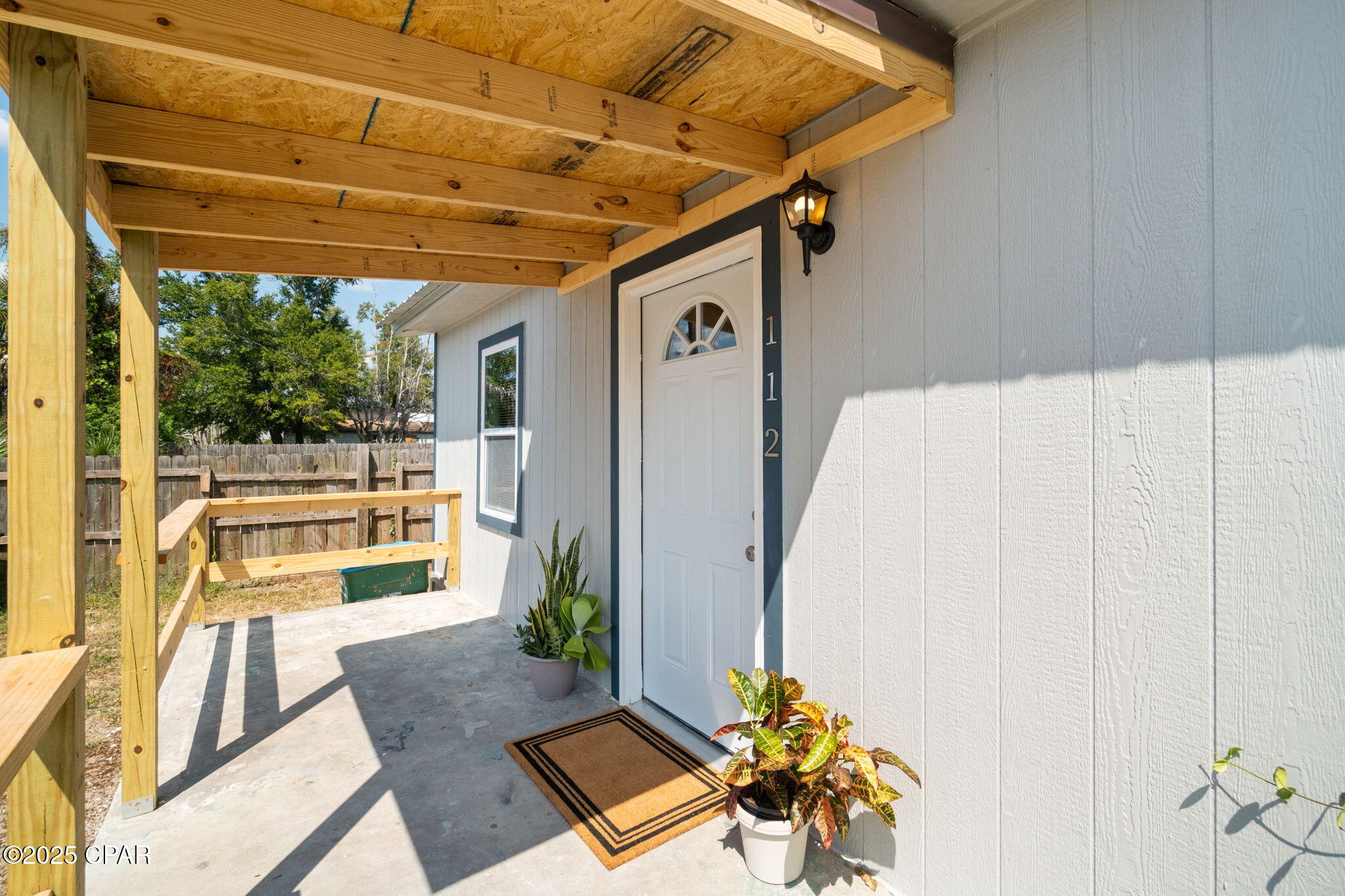 Image 6 For 112 Detroit Avenue