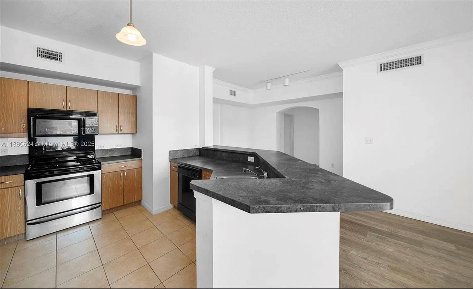 Property photo # 3