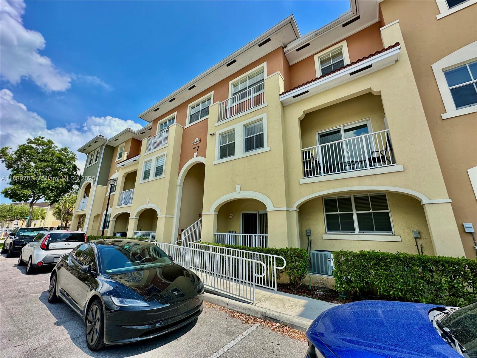 Property photo # 0