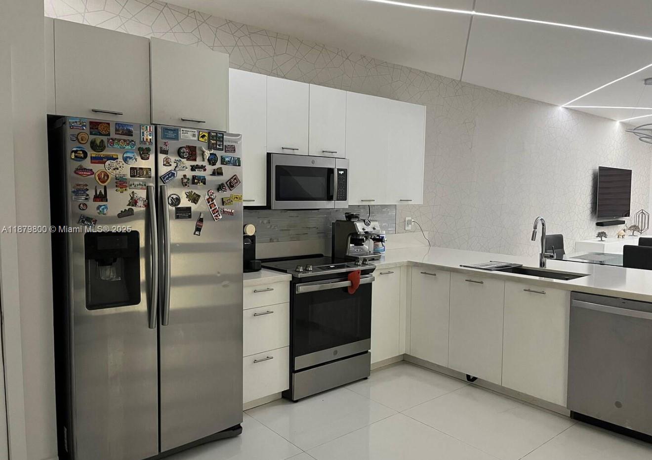 Property photo # 4