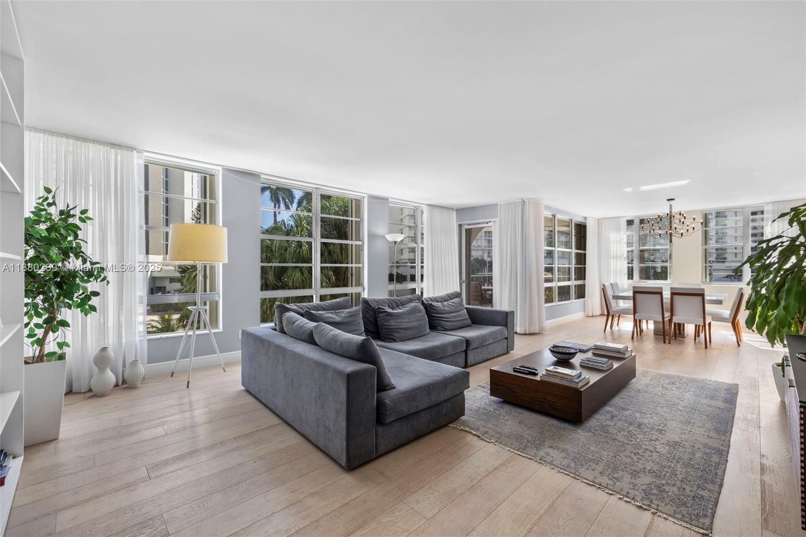 5660 Collins Ave Unit 2 B, Miami Beach, Florida 33140