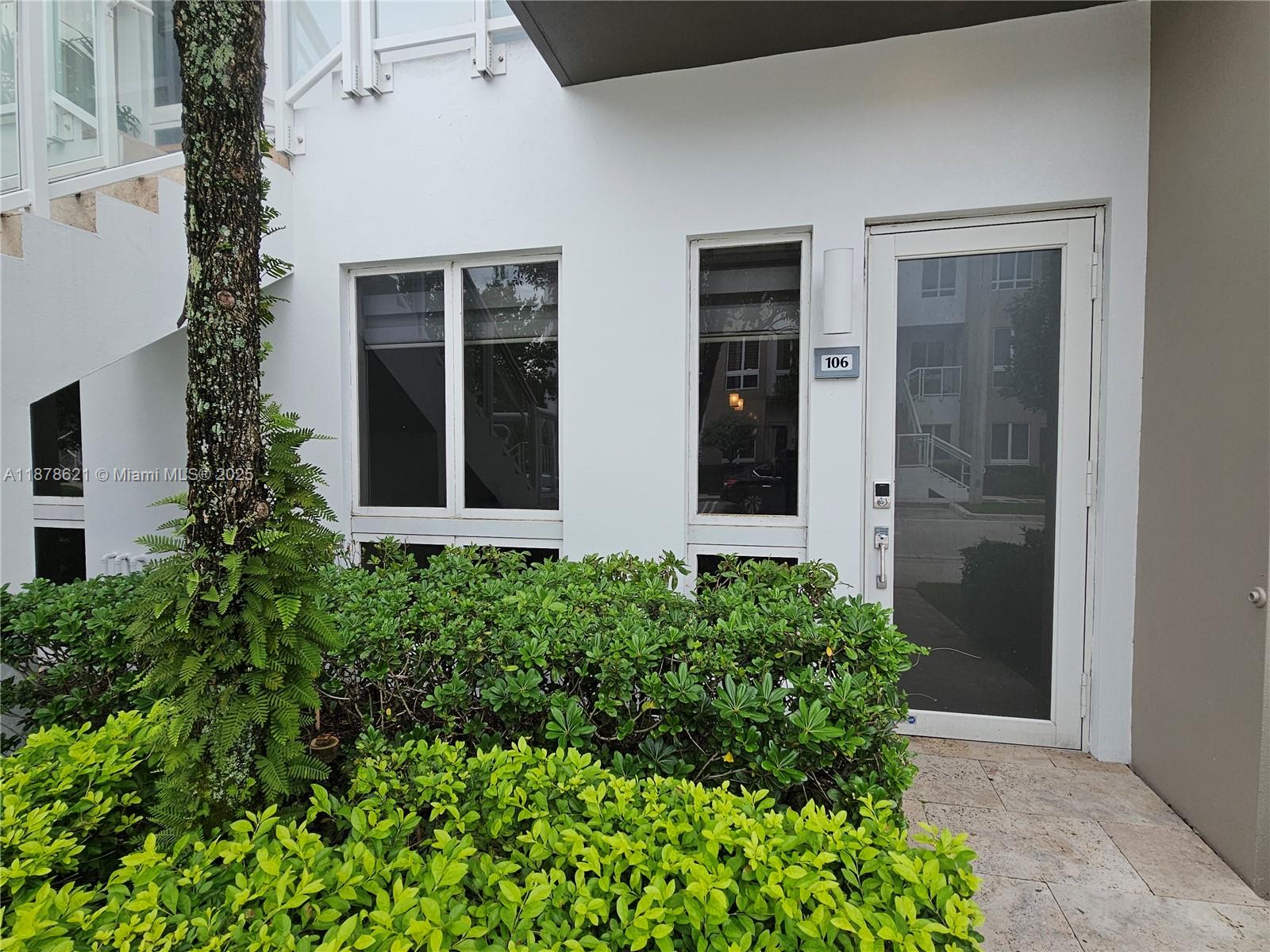 Property photo # 0