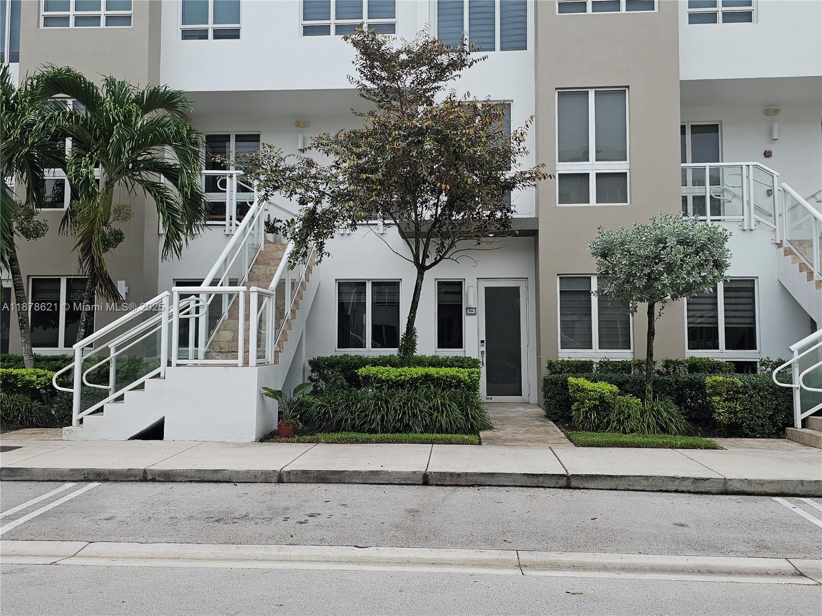 Property photo # 2