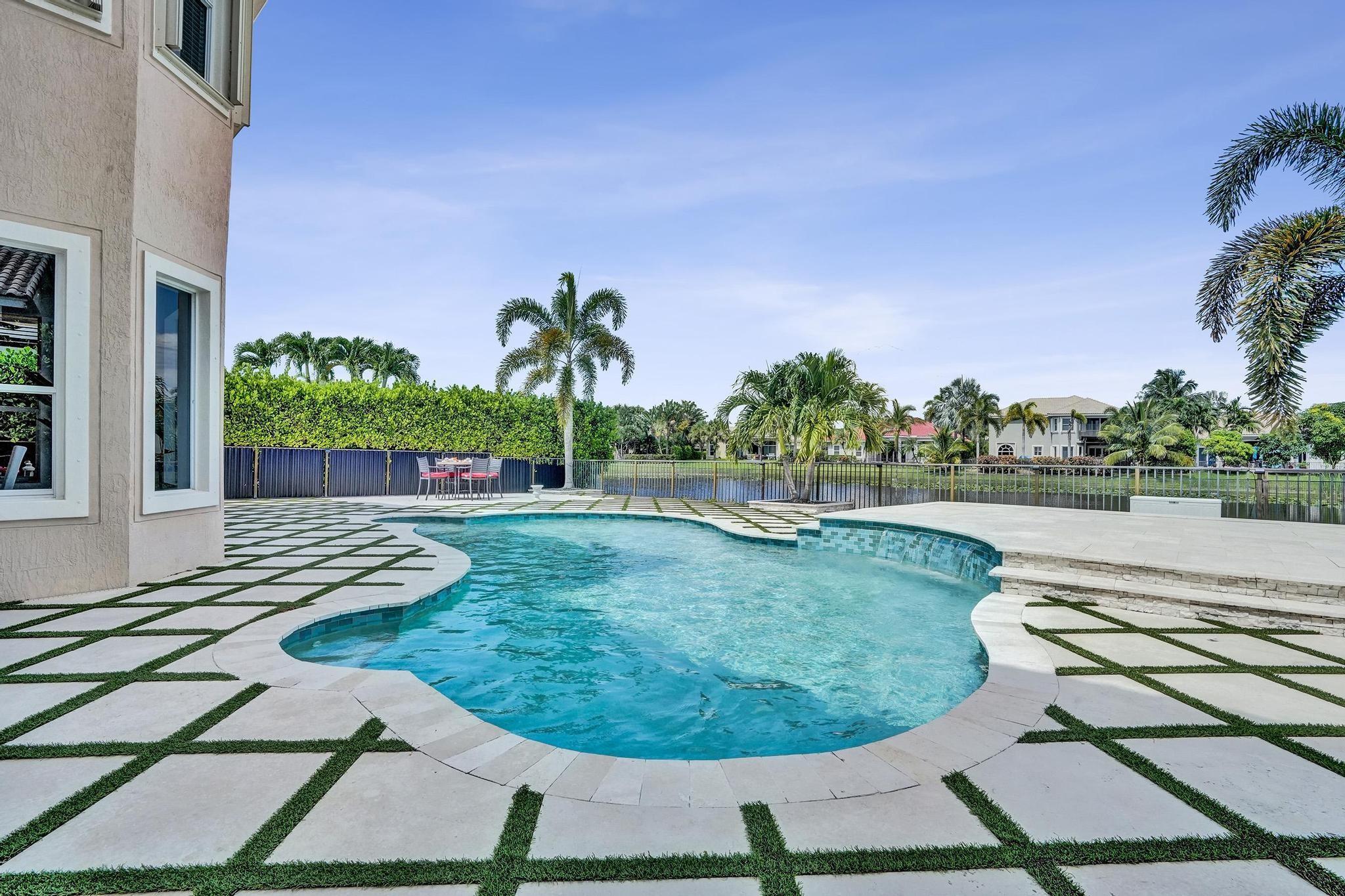 12169 NW 75th Pl