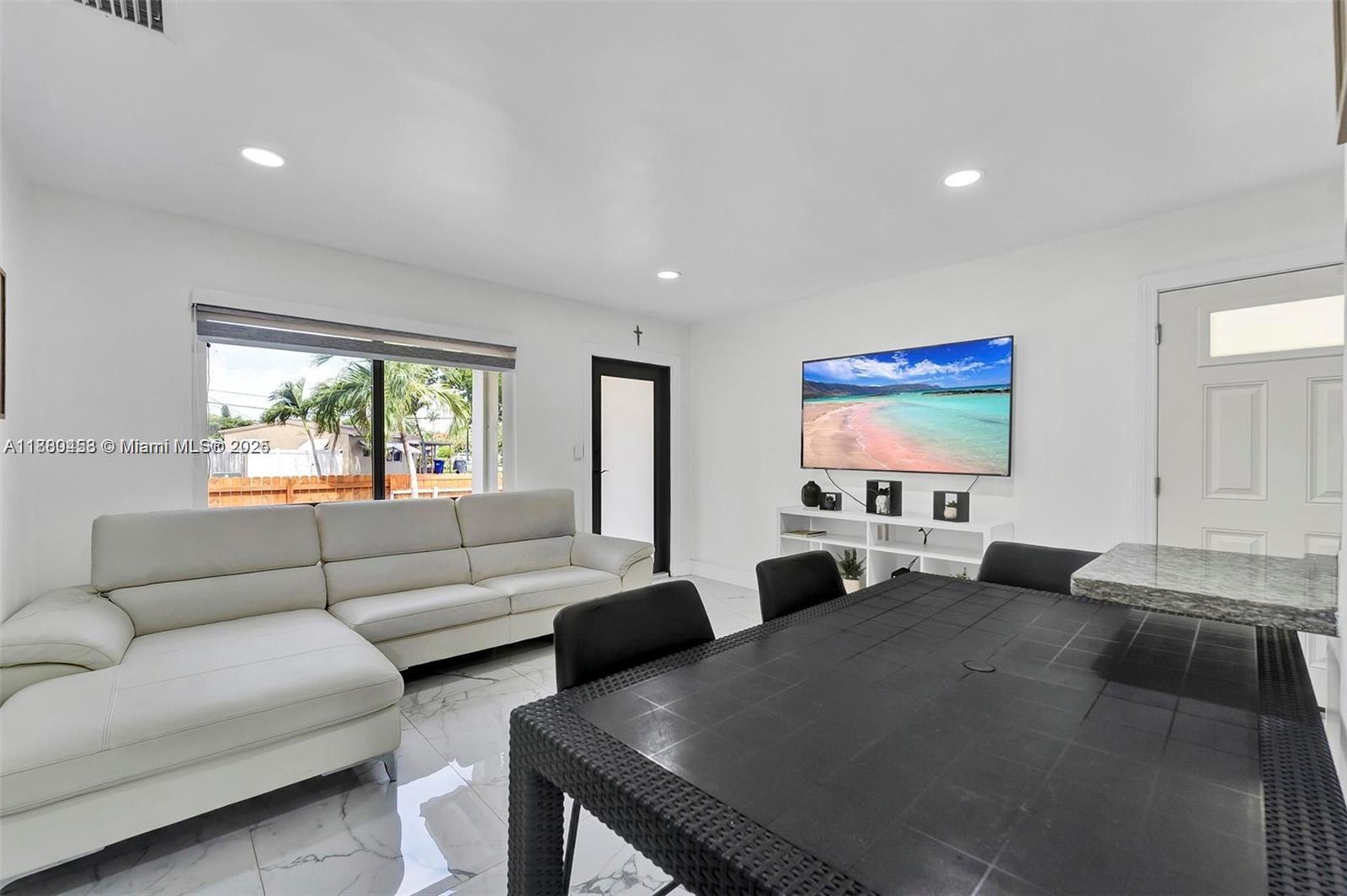 Property photo # 7