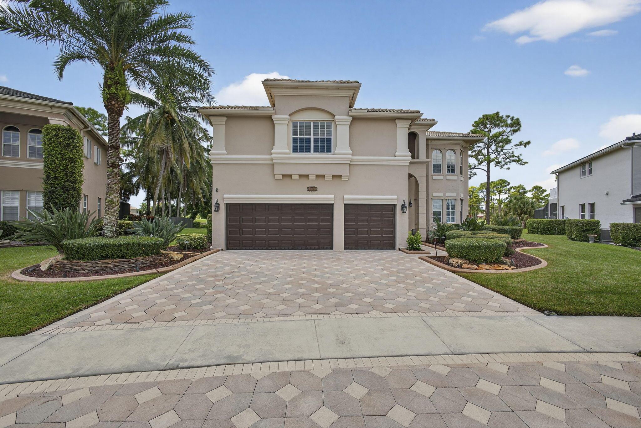 2124 Bellcrest Court, Royal Palm Beach, Florida 33411