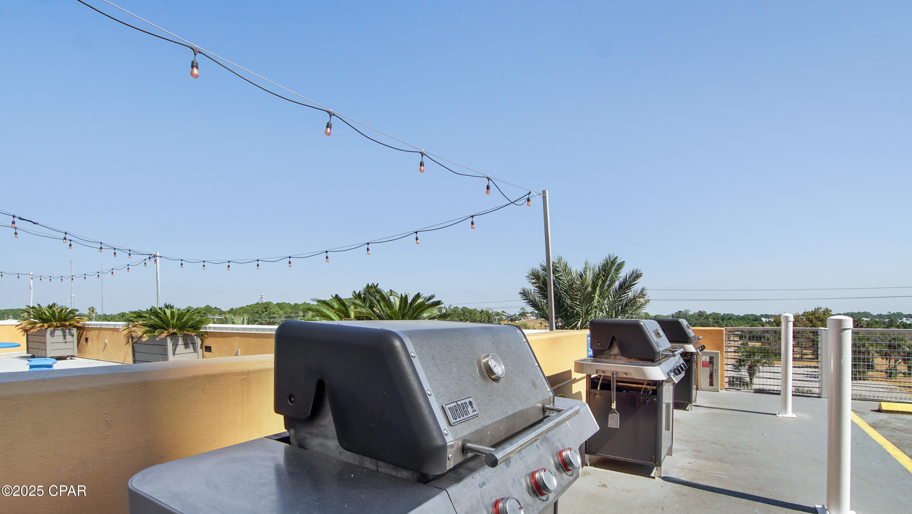 H4f9cugzzzkn5tmmdnn_e6_3gyw3jv0tlwyh37gv2 G