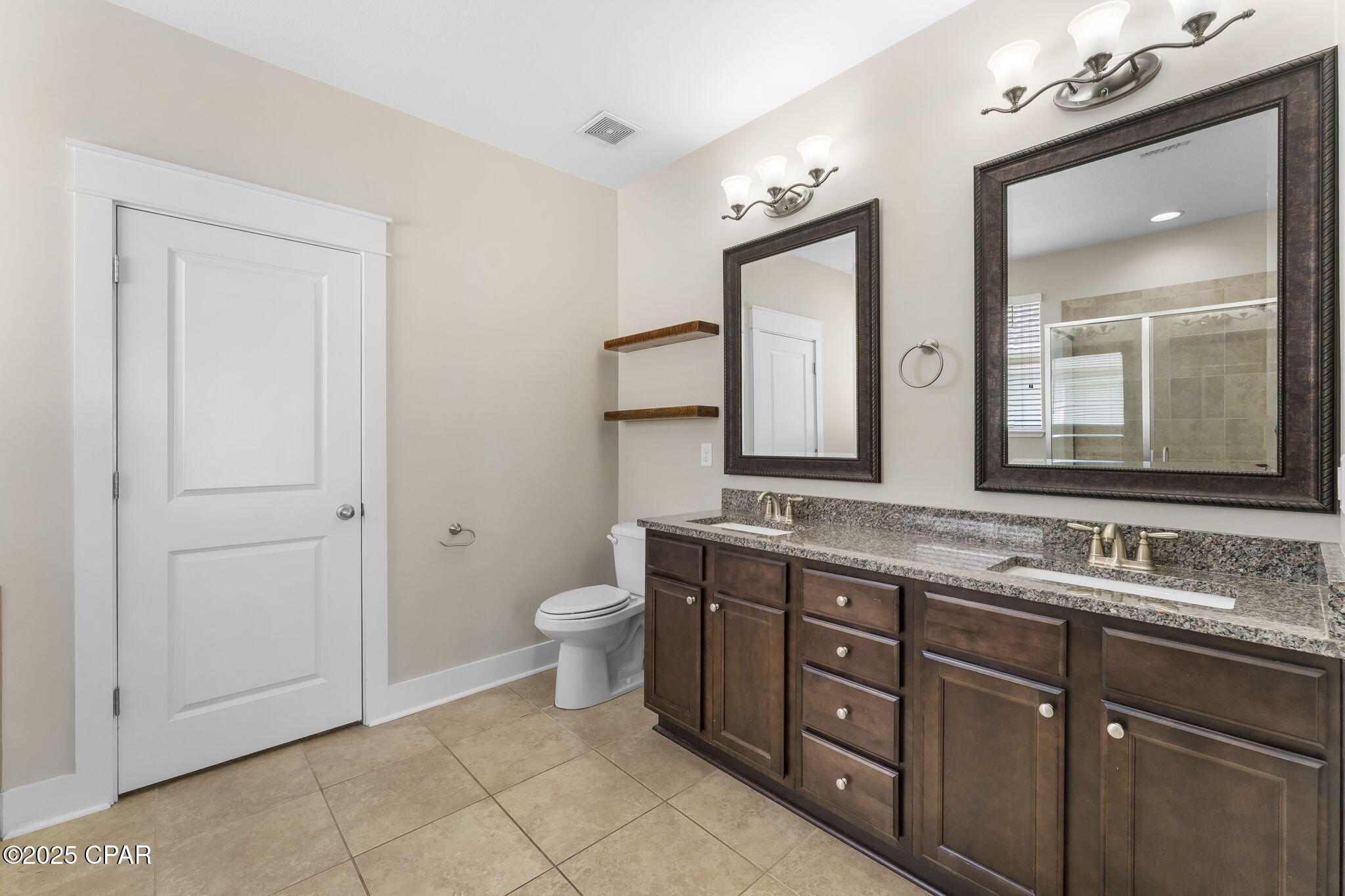 Image 28 For 220 Laurel Oak Lane