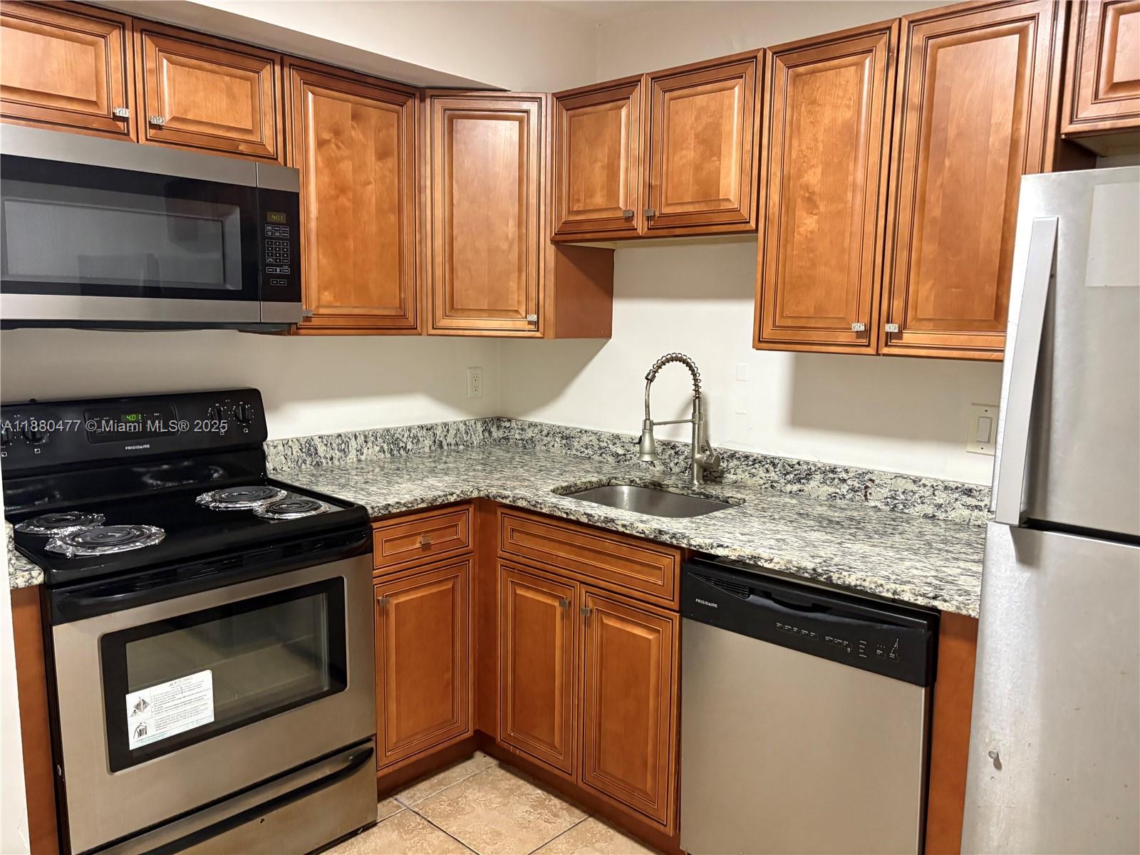 Property photo # 0