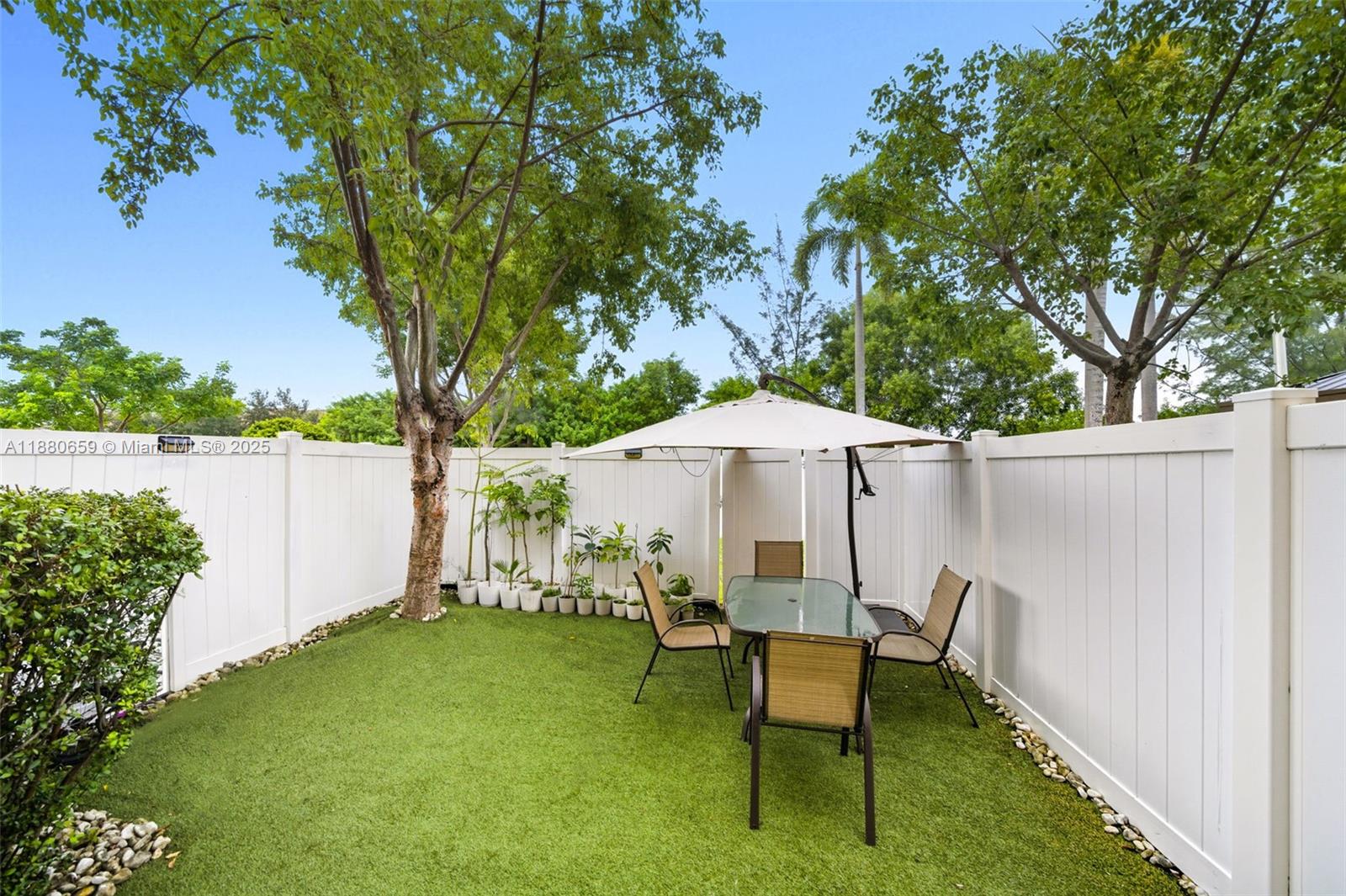 Property photo # 6