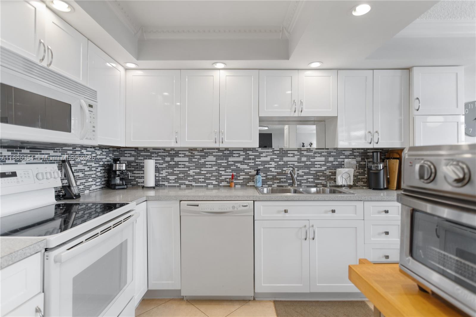 1811 Jefferson St Unit 805, Hollywood, Florida 33020