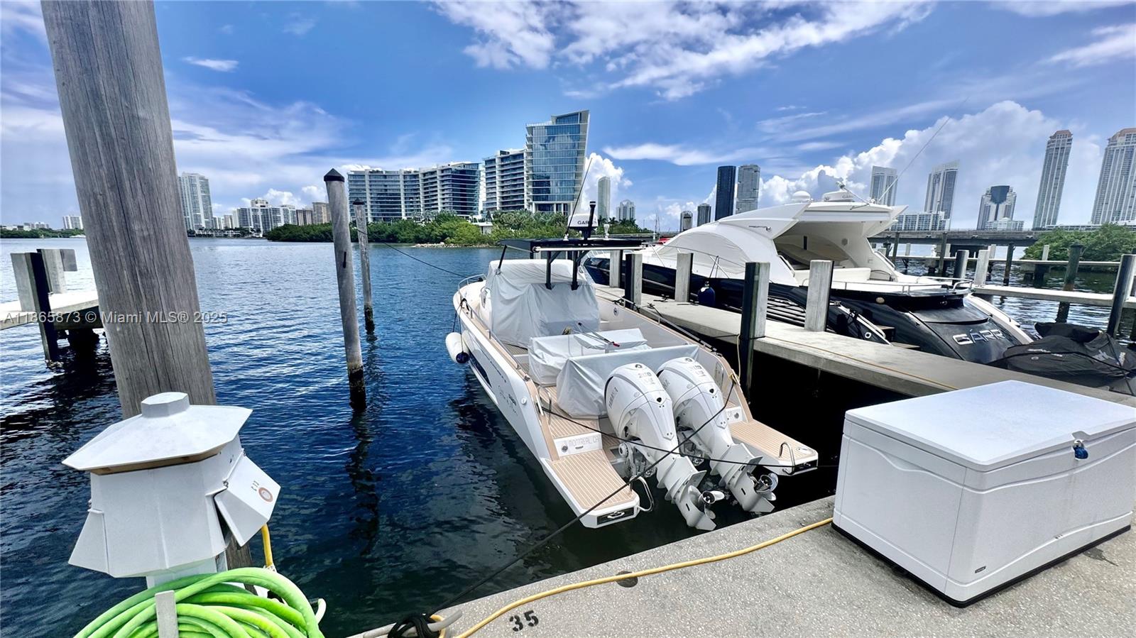 4041 ISLAND ESTATE, Aventura, Florida 33160