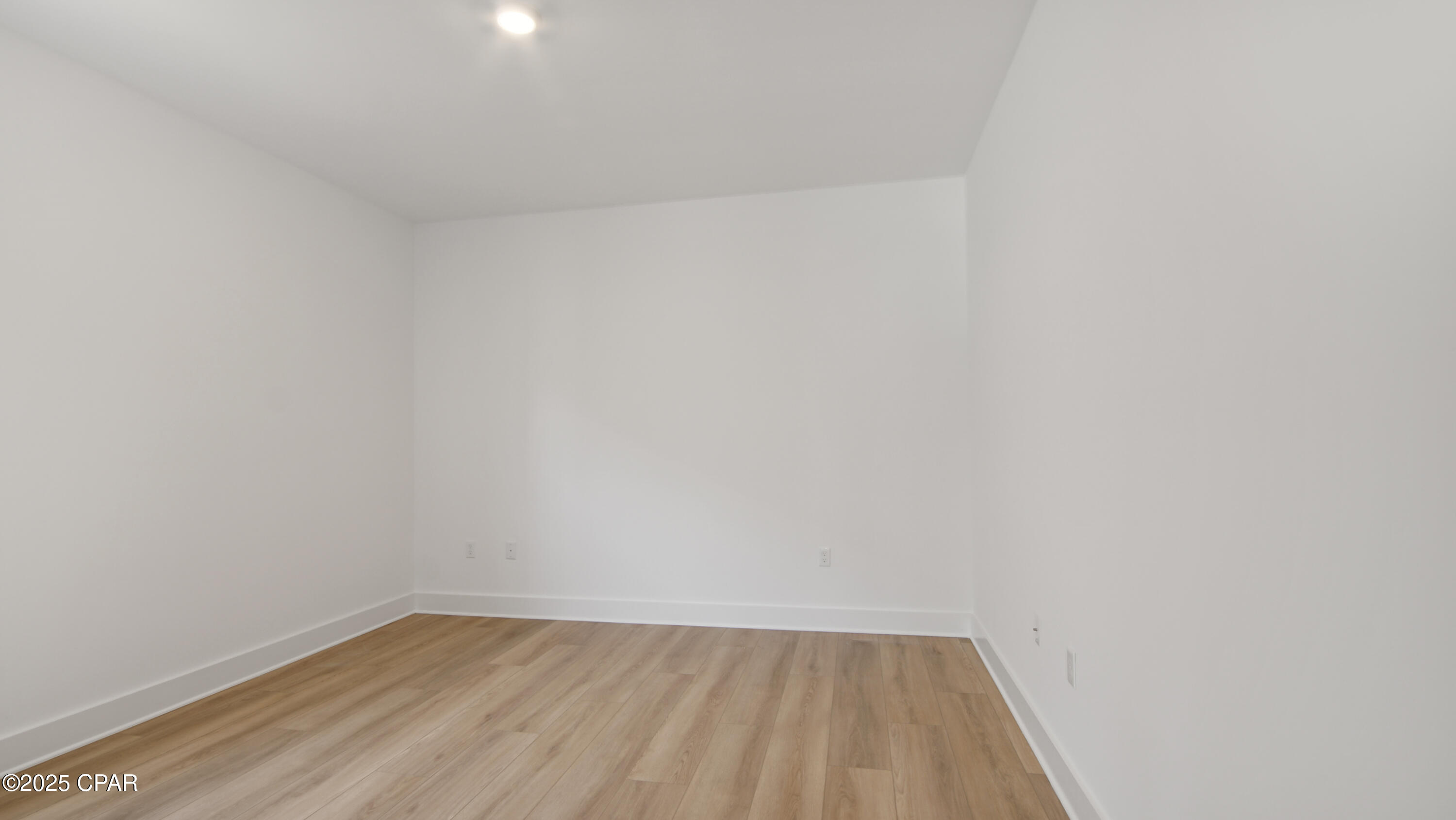 Image 30 For 970 Crystal Bayou Boulevard