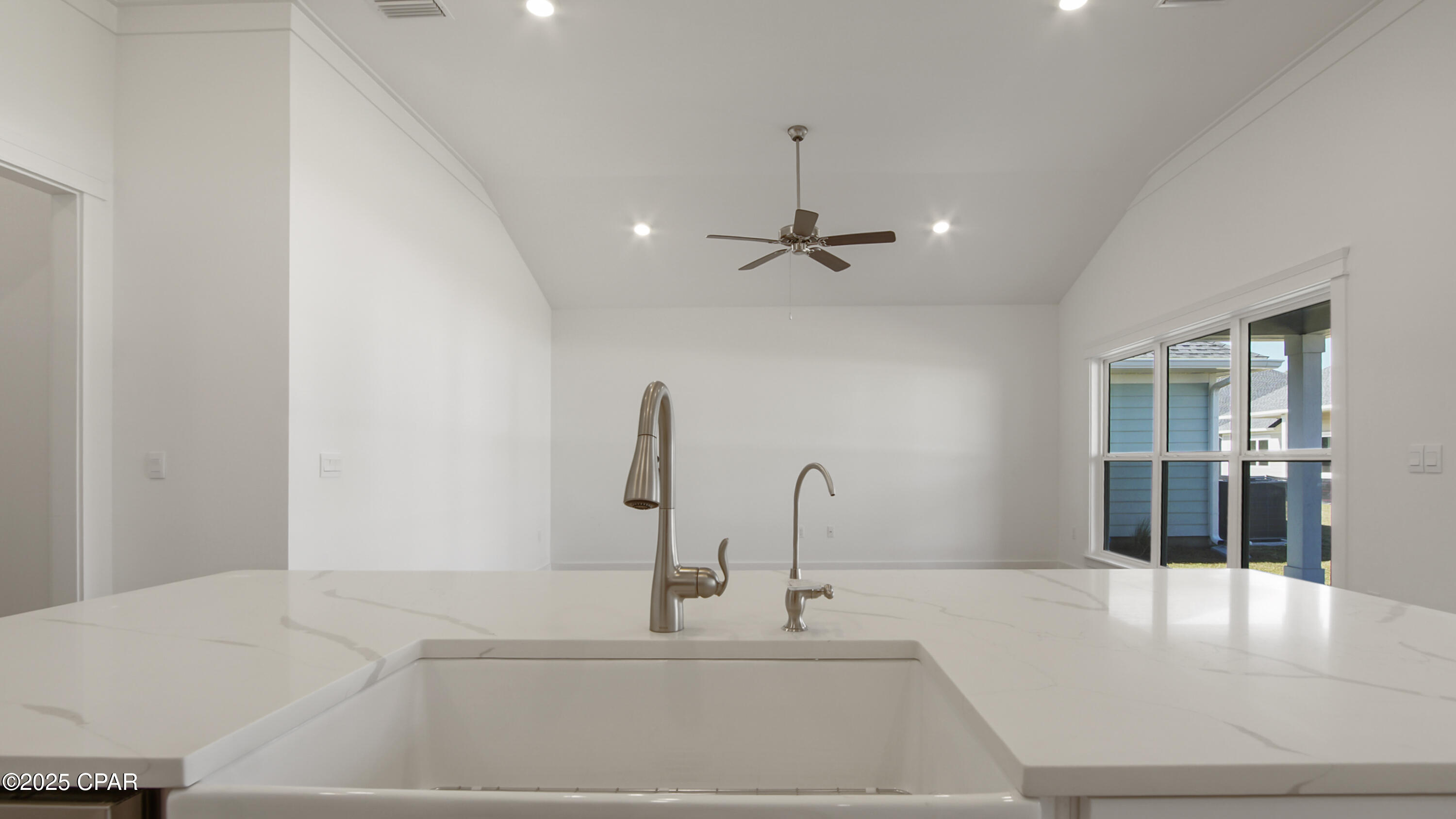 Image 9 For 970 Crystal Bayou Boulevard