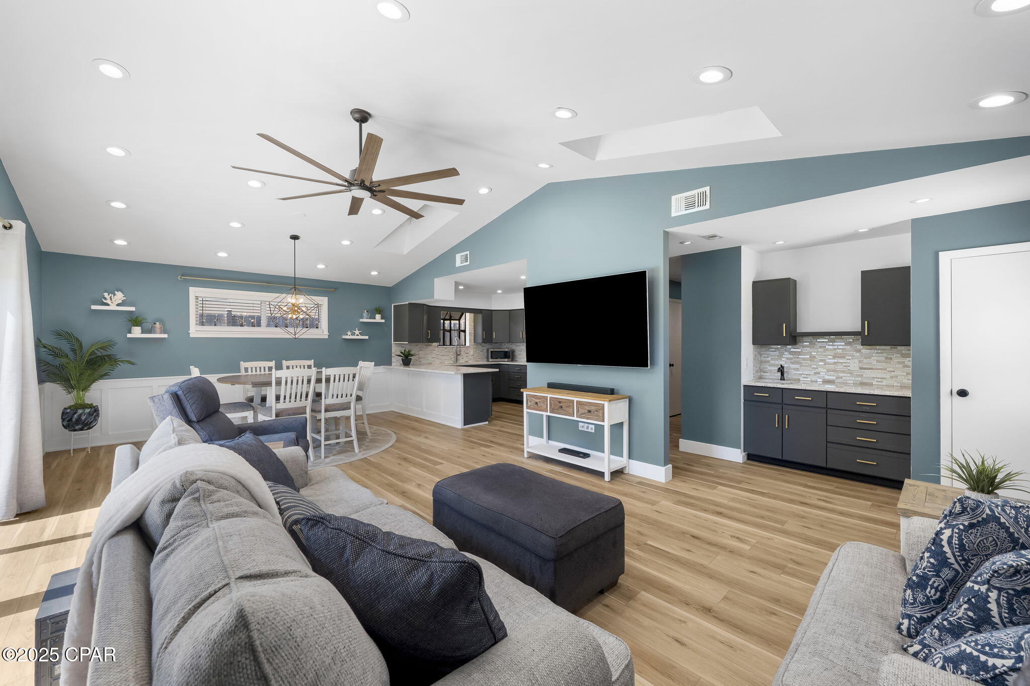 Utb1lmosspjxrximibs9zibs3oqo1lw3t9w1rfxaypk