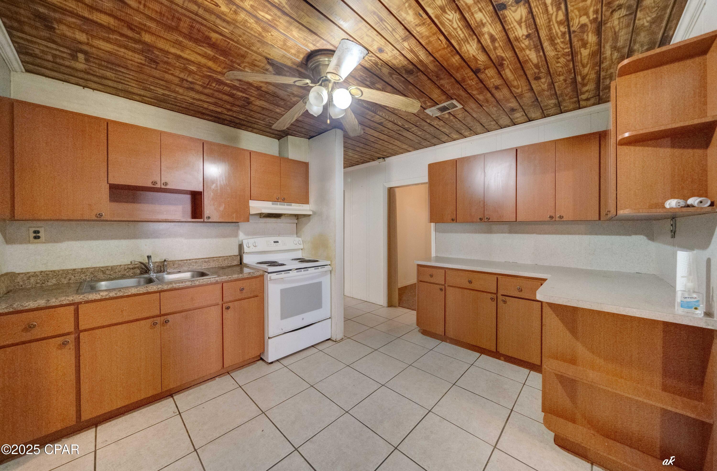 Vt8f83fcm7av6kduhpux8iigodnyqv8cwewhxb_y7hi