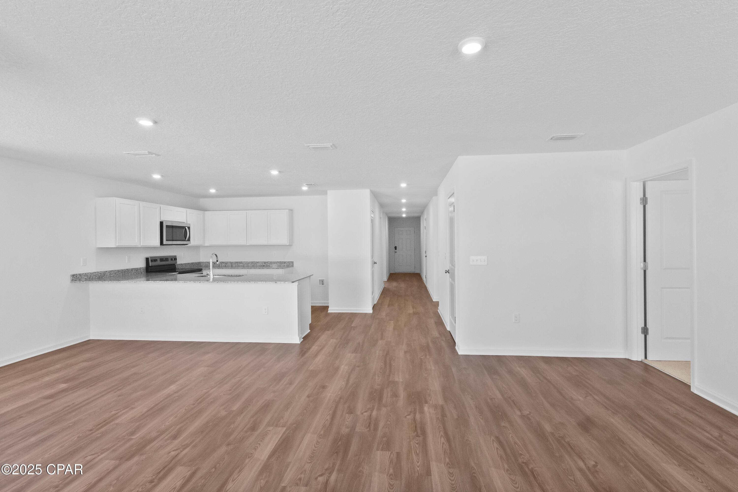 Image 5 For 969 Haywood Drive