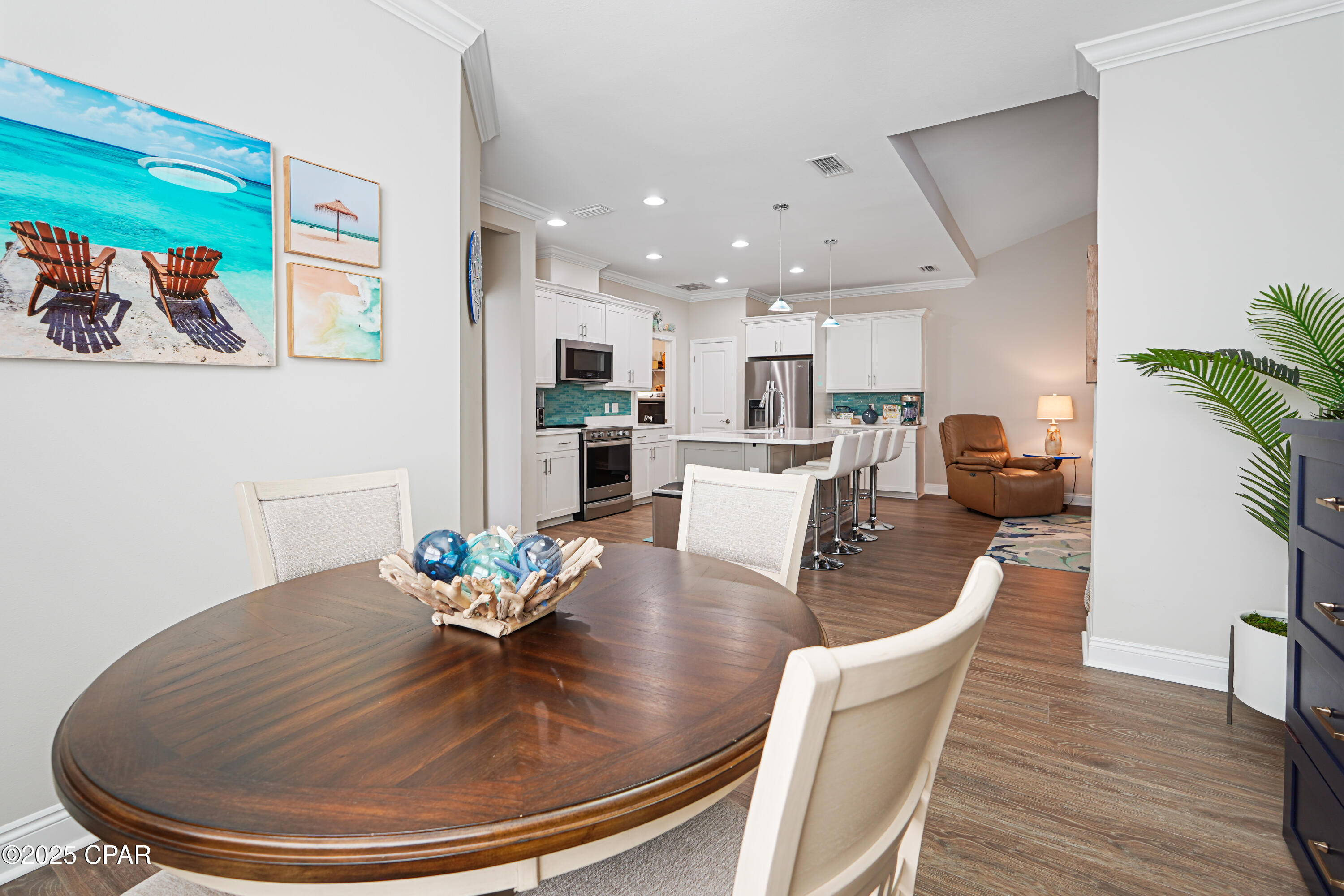 3tzx 0jmtpwhdnszyuj_ M8azgofaa7tg0pku_oc_gu