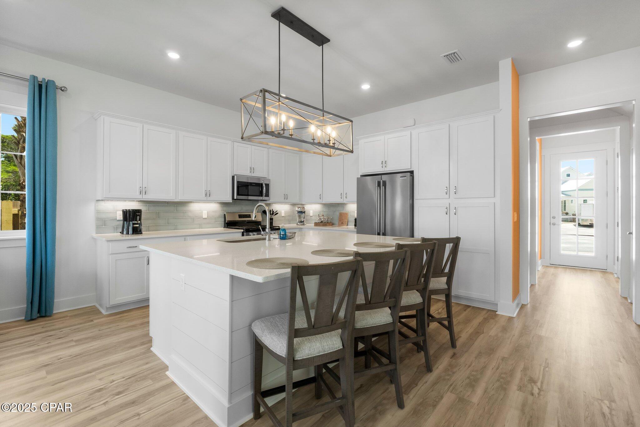 Znihnc Bop0g1rm68csfqq1i3mag8util2uikwa  He