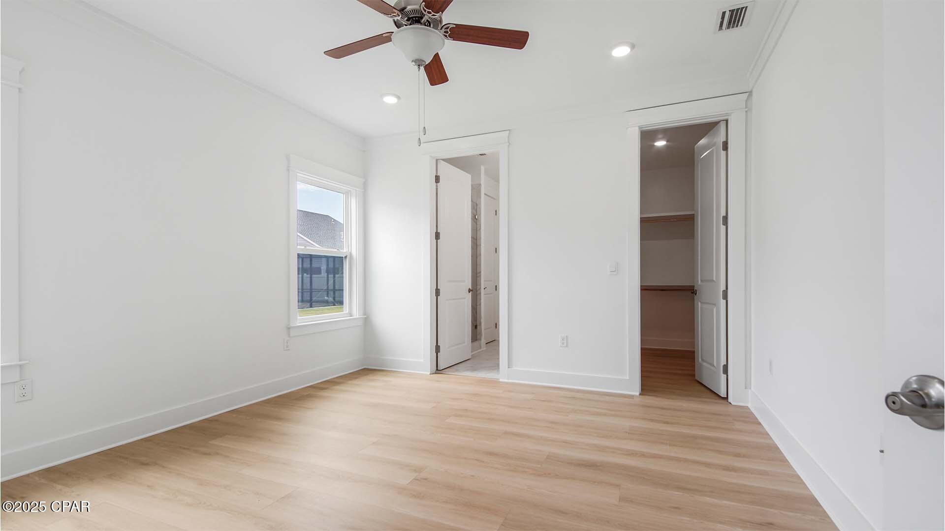 Image 10 For 885 Walsonham Drive