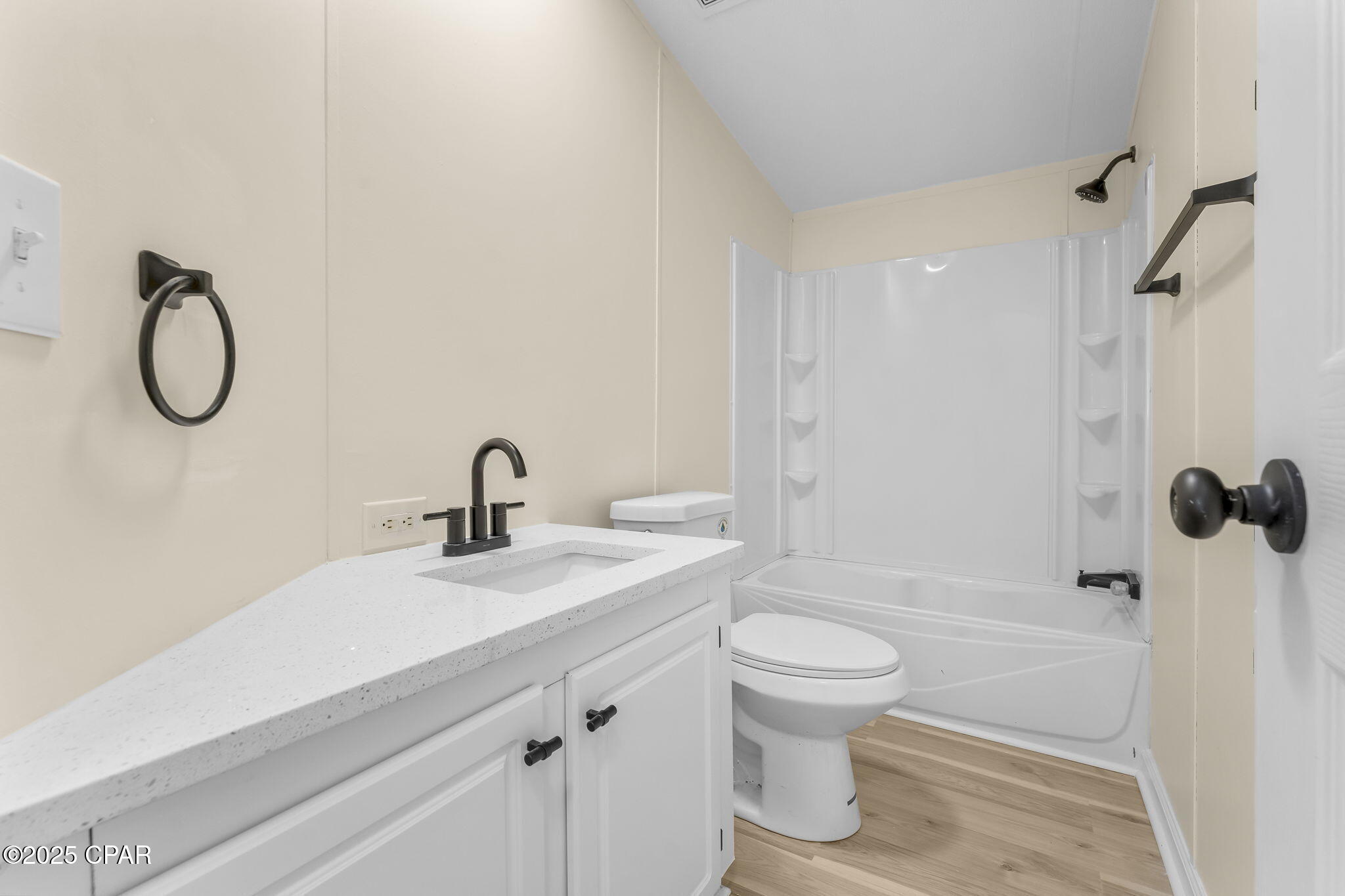 Nejbkvdyd13uqy_a6g215p5xeapqmkl8stwpmscqbmy