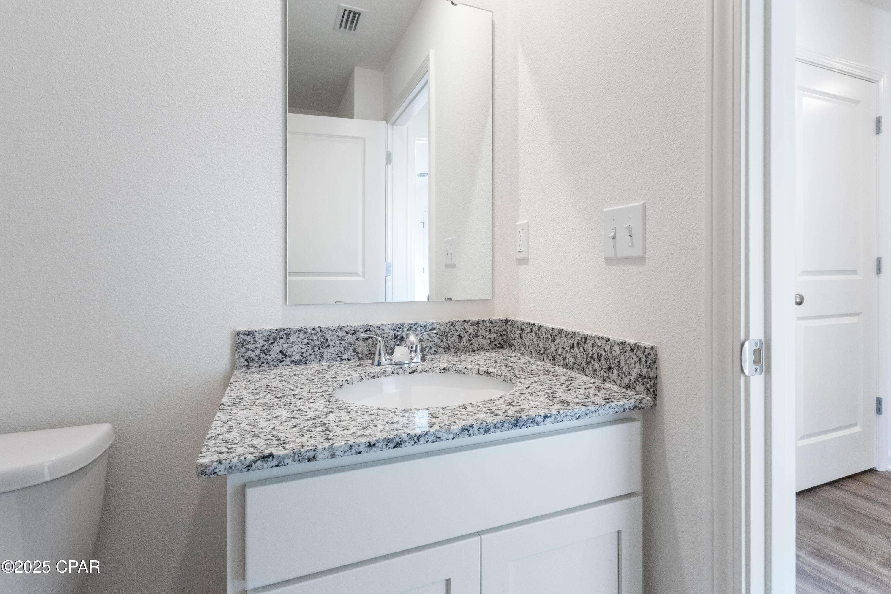 Hb0oemo Grm_d0obk0kmsfxqgni0_wuttrssntmovls