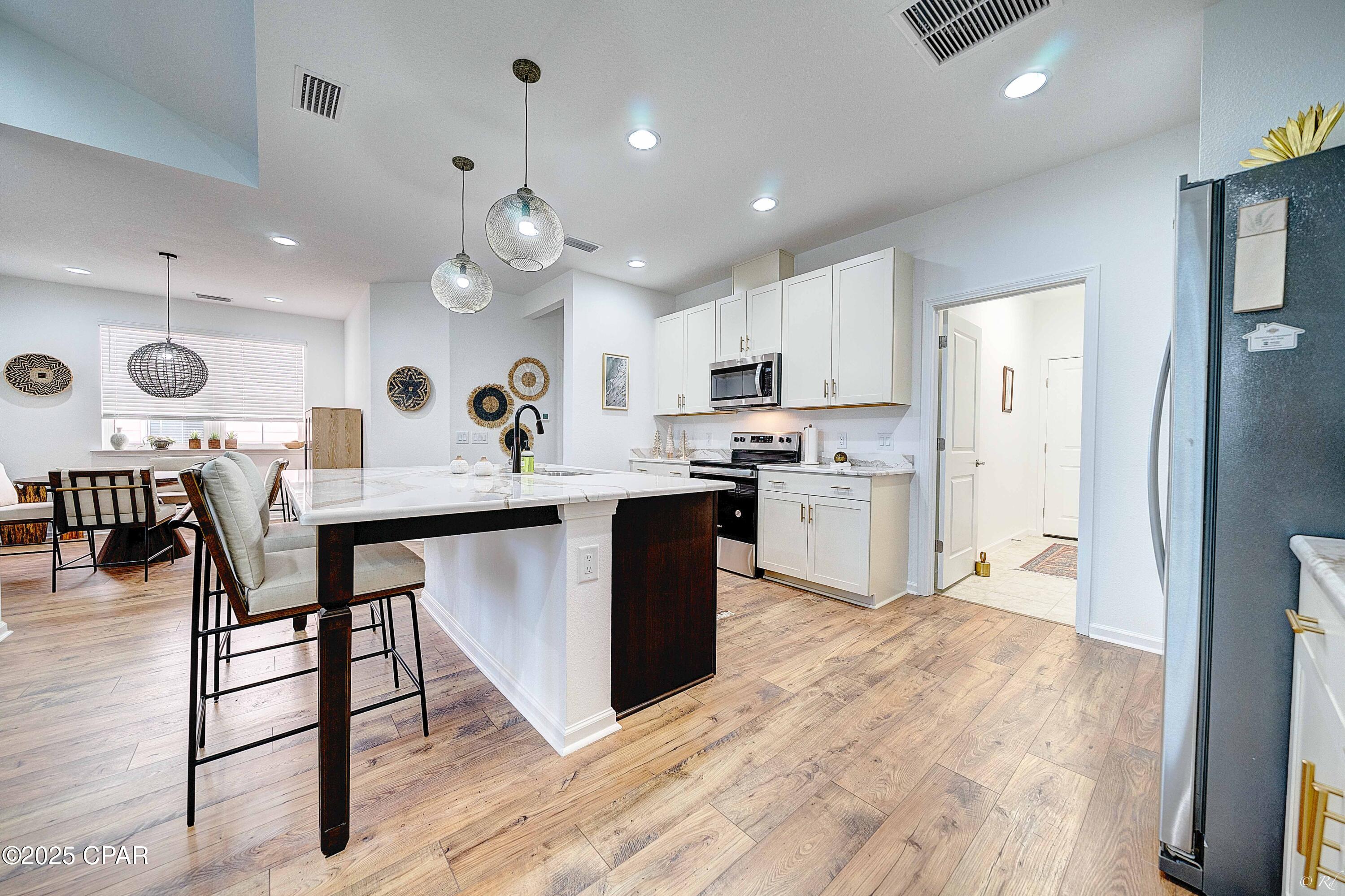 Kuy235qhfq5lesg1fsu6mnsypjowlzi8f1x9vcjibz8