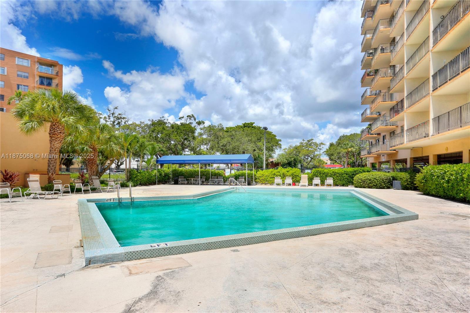 1470 125th Ter Unit P H12, North Miami, Florida 33161