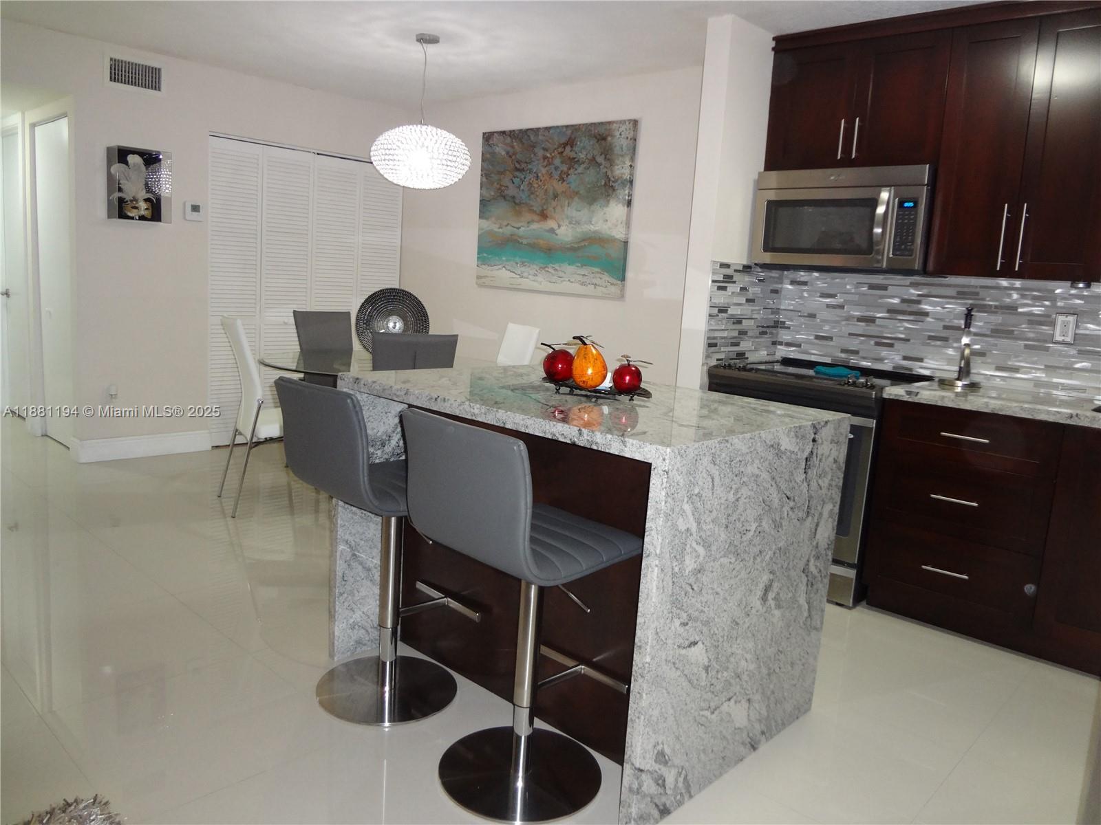 Property photo # 8