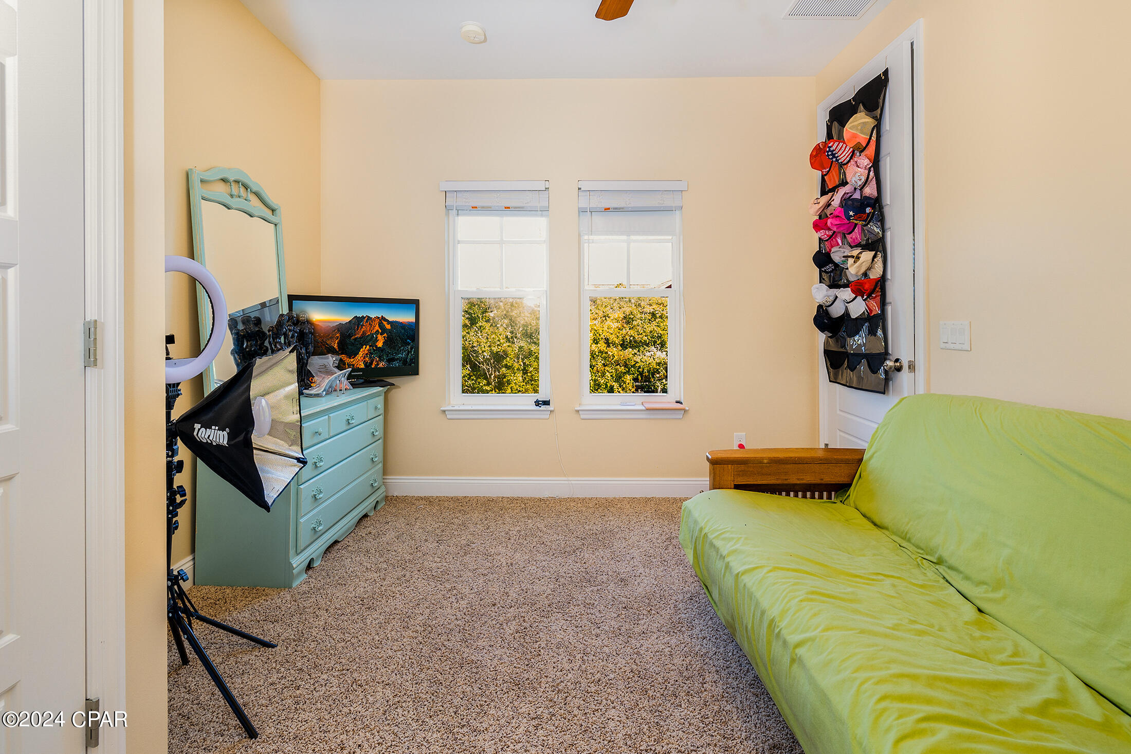 Epzd72mdxxfb7v5omg0r4auhjcqsvskqsapr5fpxx9w