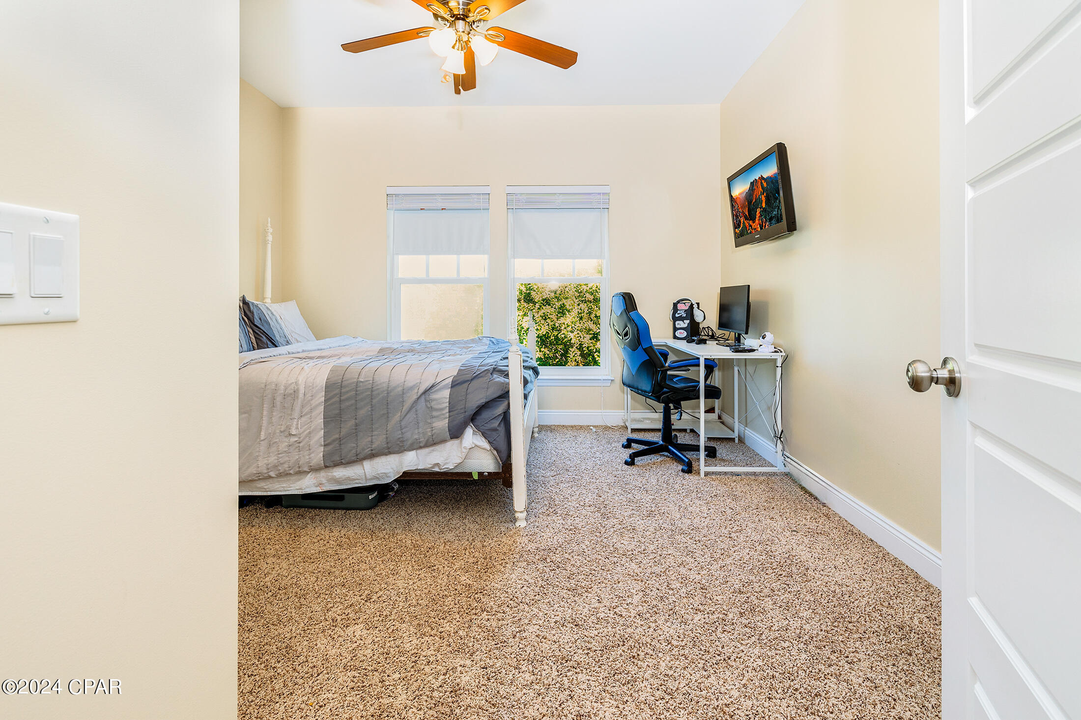 Gabgg392h9pq8sfbg0mhgnifpfkpfwf69s2z00bb1hw