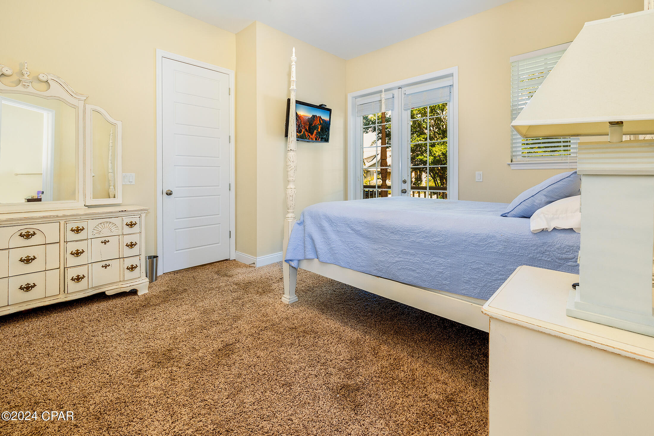 Q1_g7s4mkg37j385g9axtimp2hzvrv56flwhovg T4y