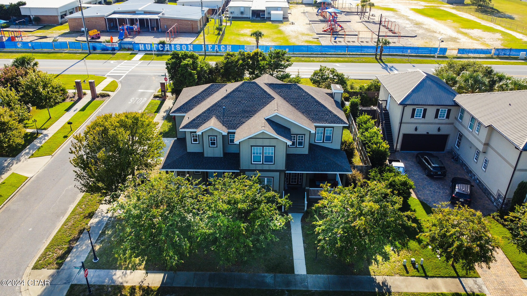 Image 70 For 300 Coconut Grove Court