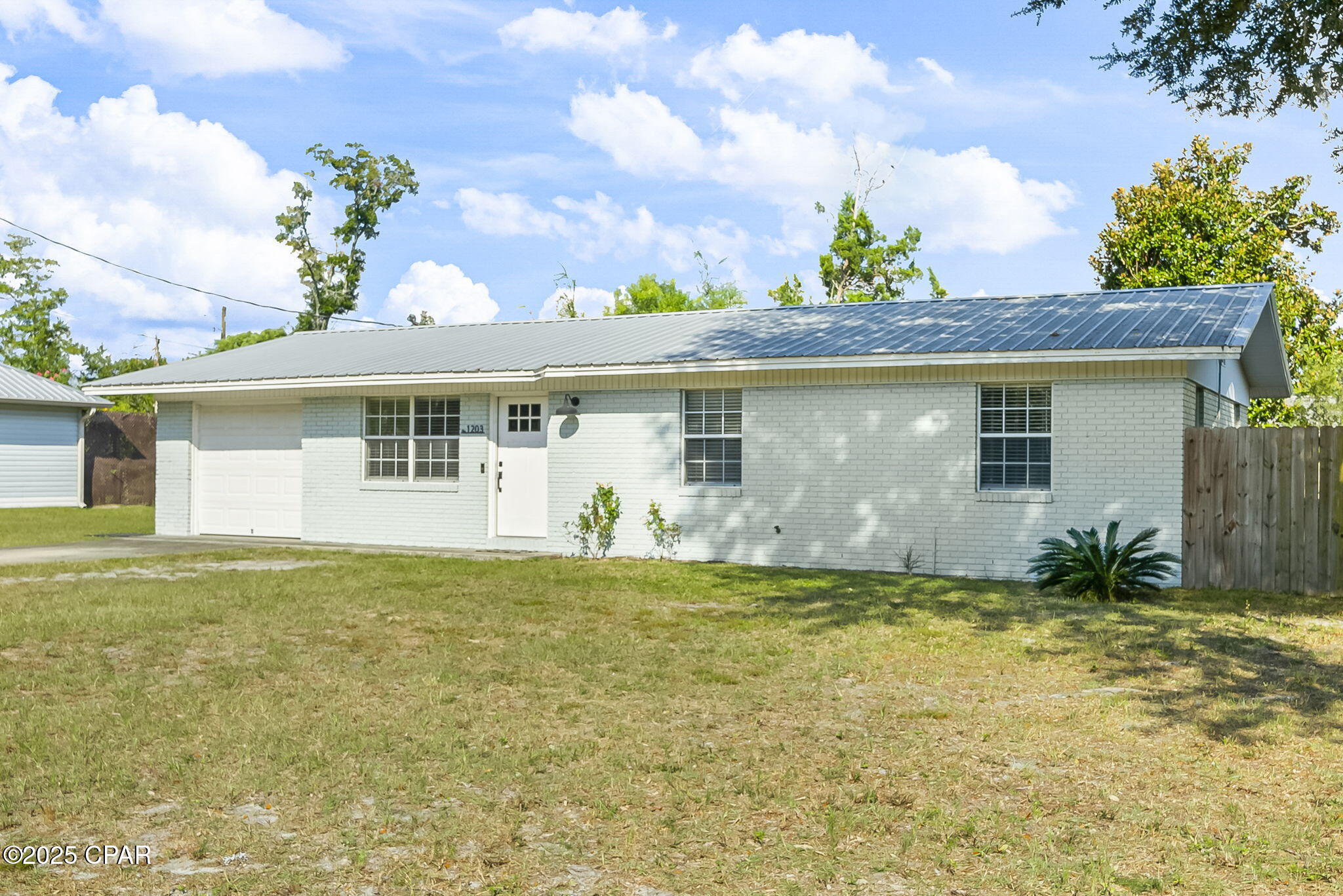 Image 6 For 1203 Iowa Avenue