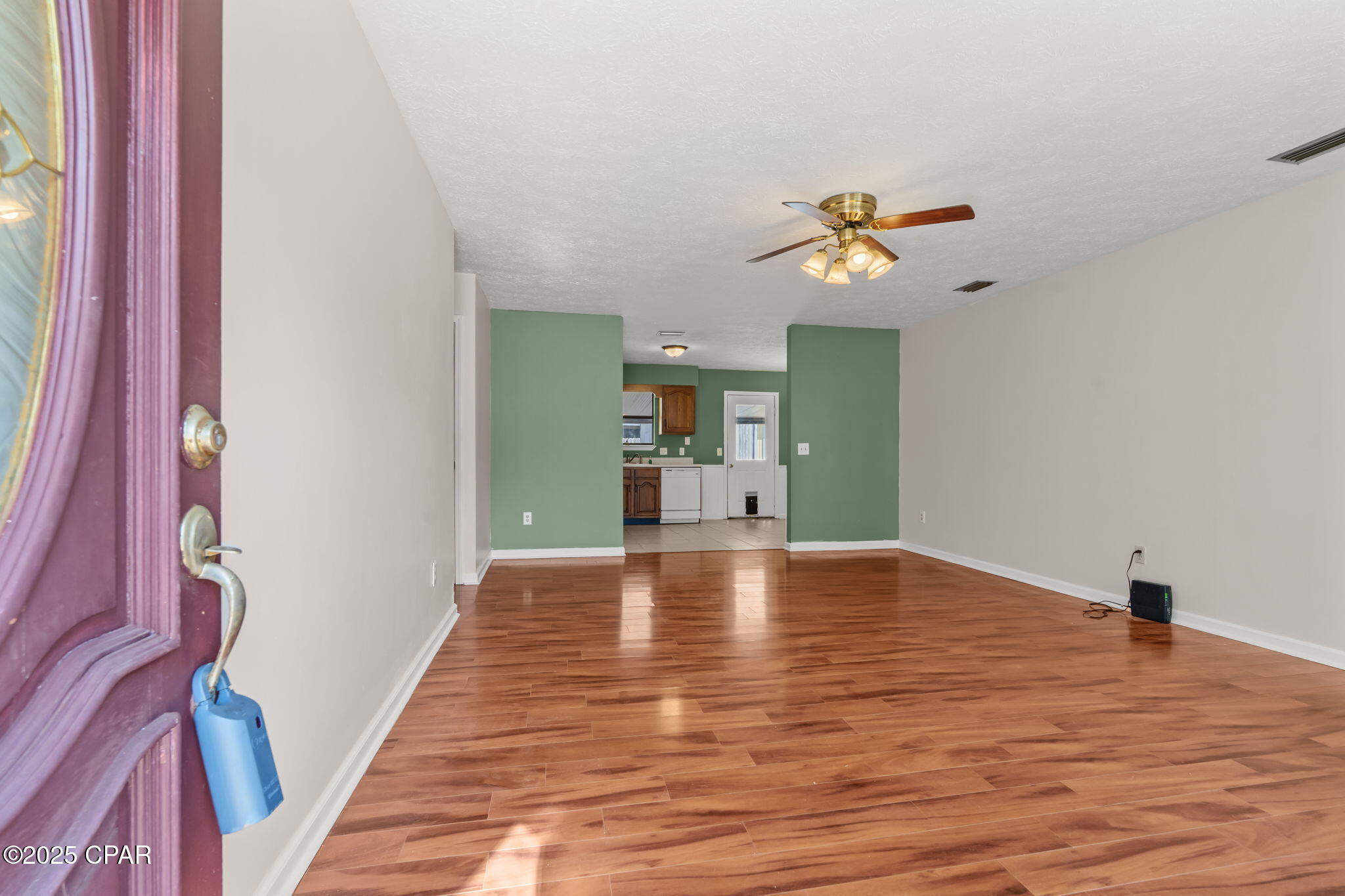 W7 Uwtgvcg6m9yoeapsk Std45rxvqfctxtrum03wnq