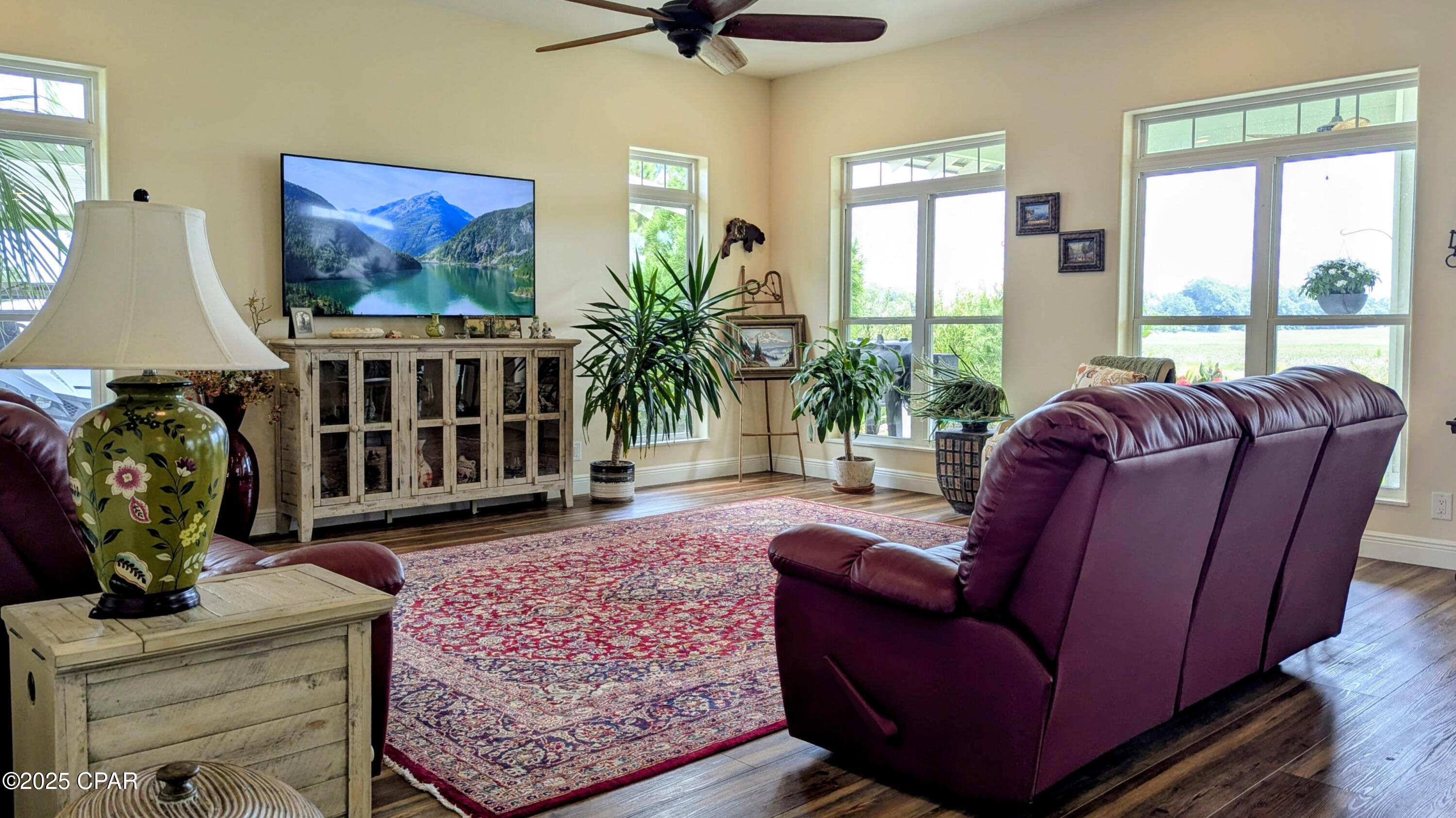 Q3q4nl0ymypge_wo6qyuqwdjax1verfnl0b178l_gtk