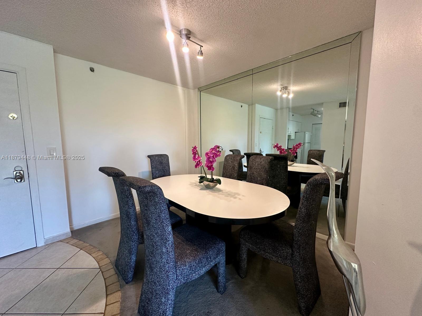 19701 E Country Club Dr #5405, Aventura FL 33180