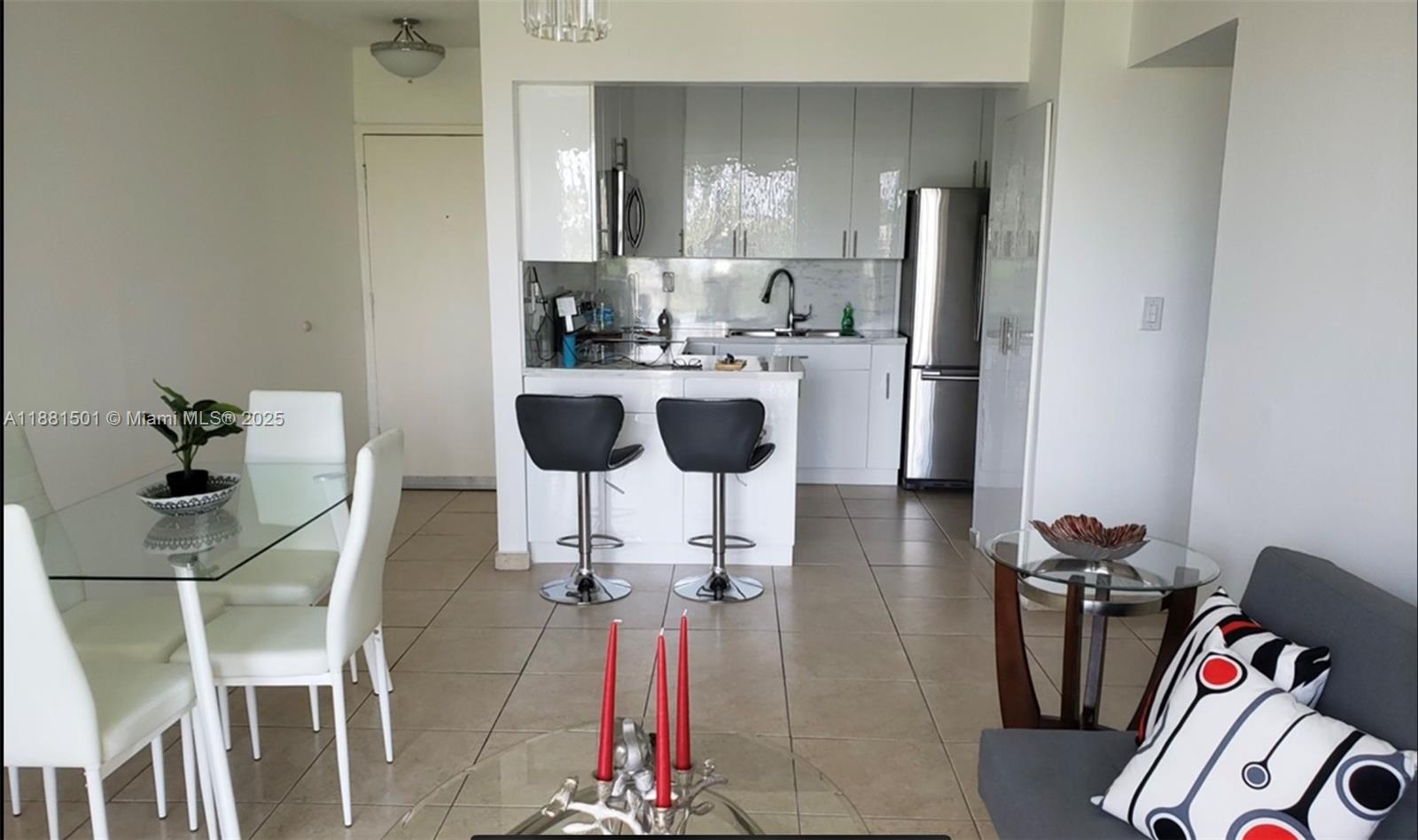 Property photo # 0