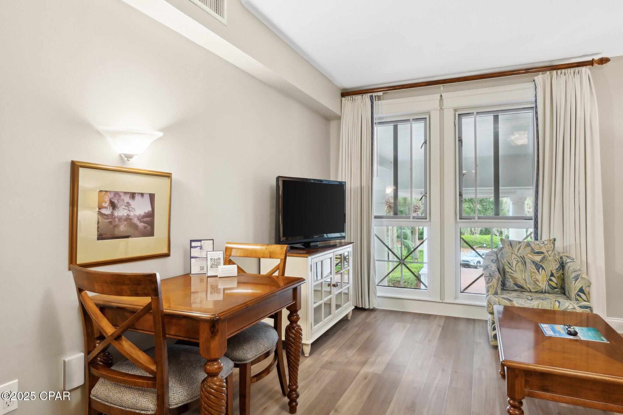 Eymmx_bqs7my7vfjfozypeokgxumggol4_1kf98s 28